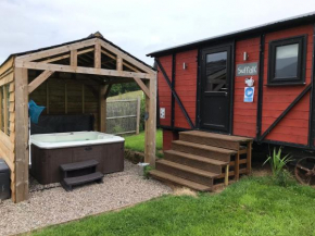 Stunning railway carriage with private hot tub